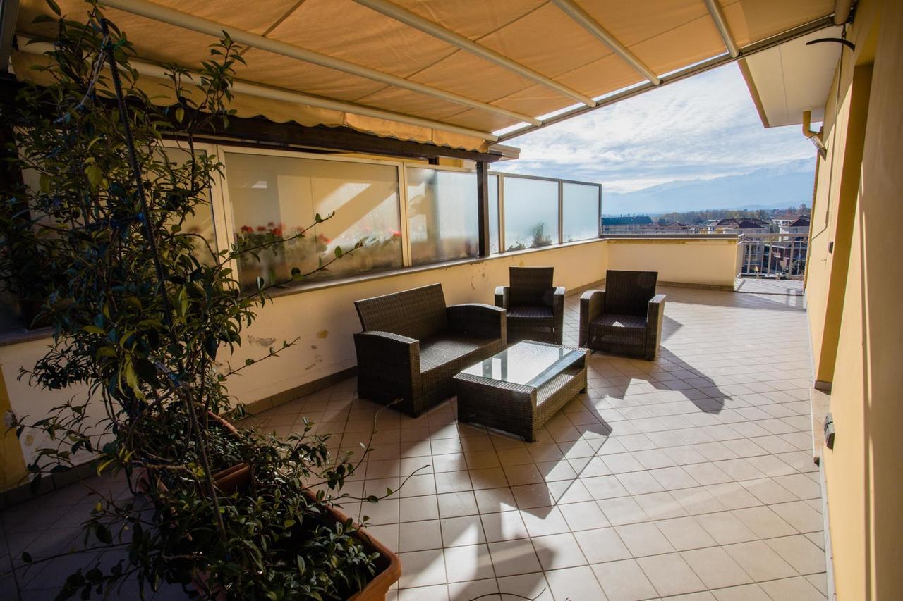 Terrazza Di Pinerolo Apartment Ngoại thất bức ảnh