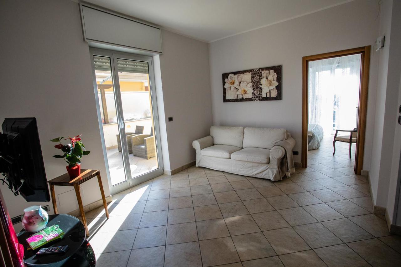 Terrazza Di Pinerolo Apartment Ngoại thất bức ảnh